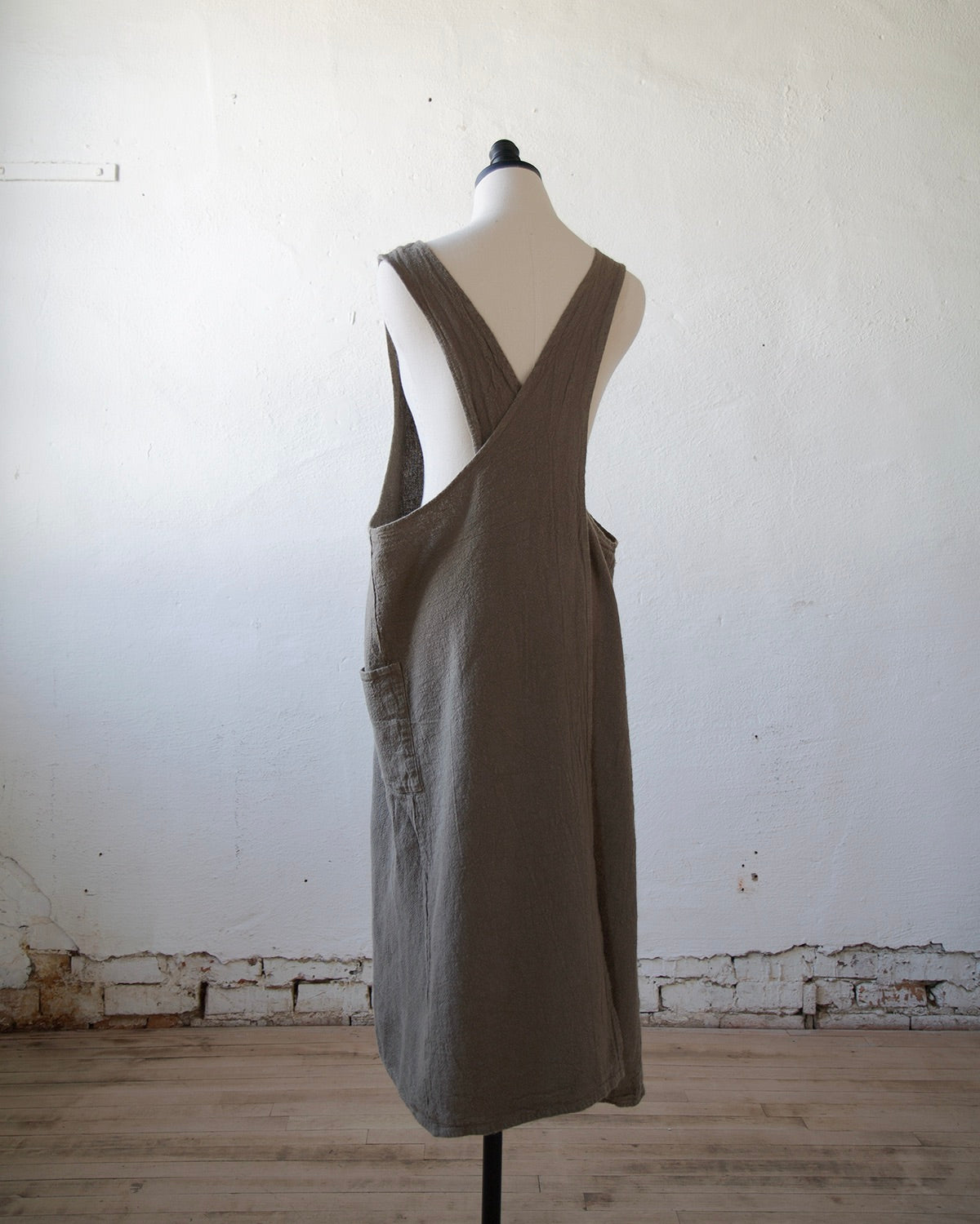Made in France Linen Cross Back Apron