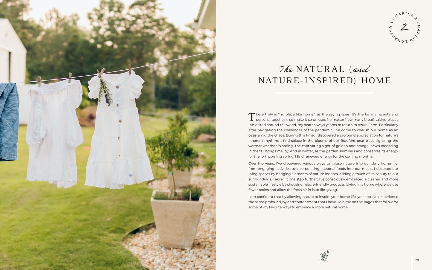 SIMPLE COUNTRY LIVING Book