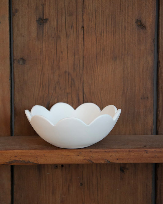 Scallop Catchall Bowl